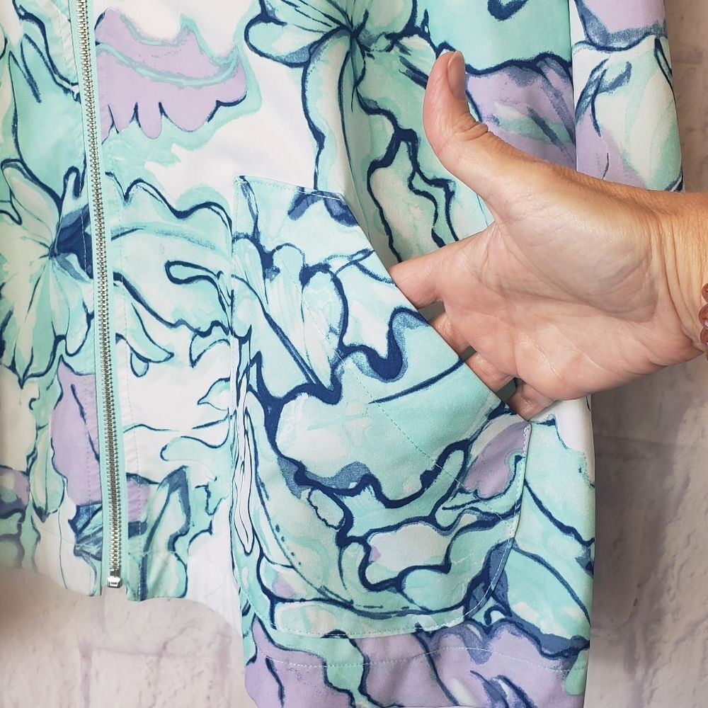 WEEKENDS BY CHICO'S Watercolor ELLA Windbreaker Jacket XL - Picture 2 of 7